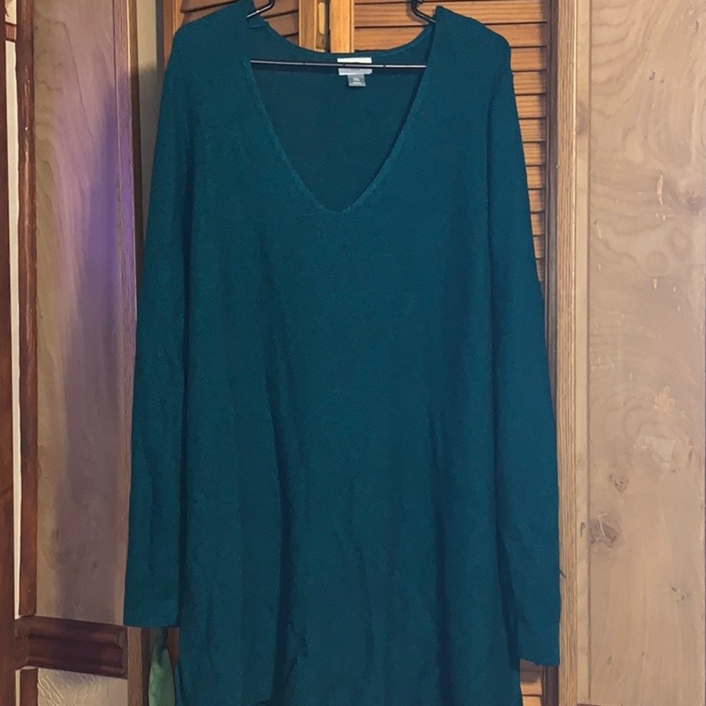 Green Old Navy Sweater